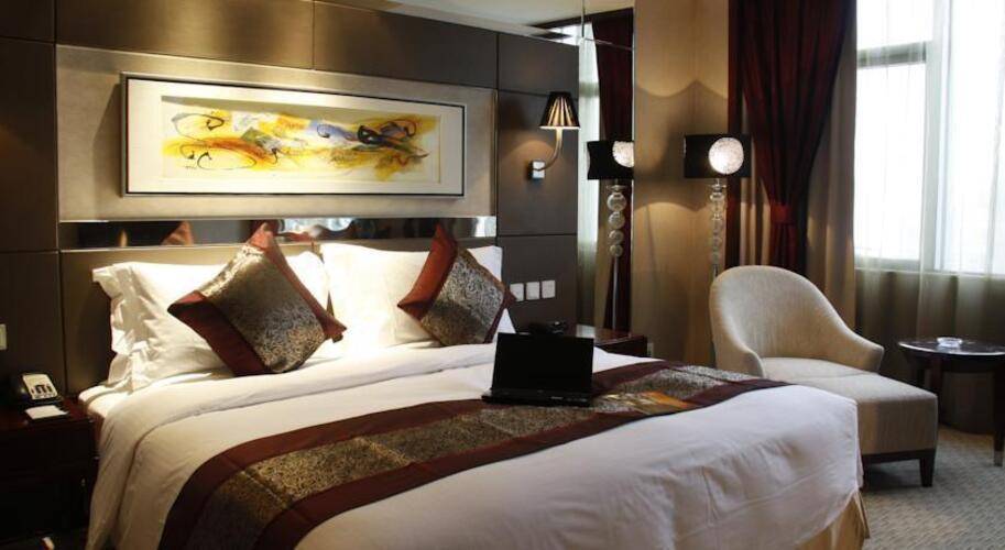 Vision Hotel