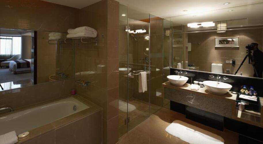 Vision Hotel