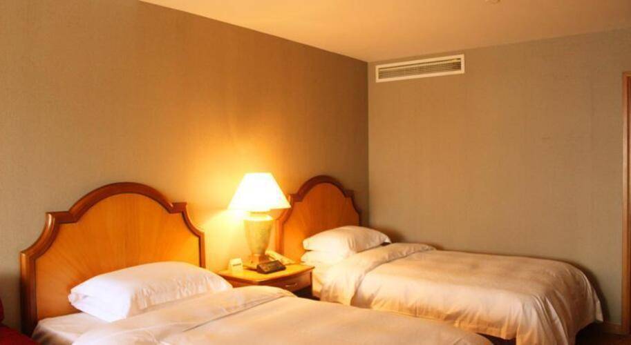 The Presidential Hotel