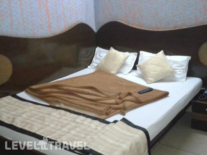 Фотография Surya Plaza