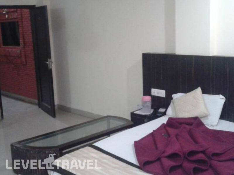 Фотография Surya Plaza Фотография Surya Plaza