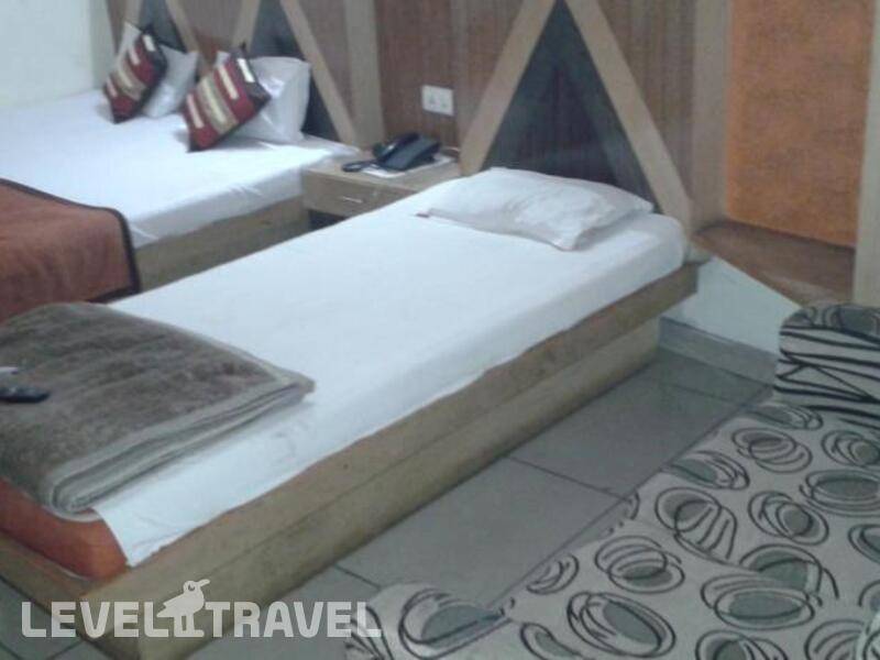 Фотография Surya Plaza