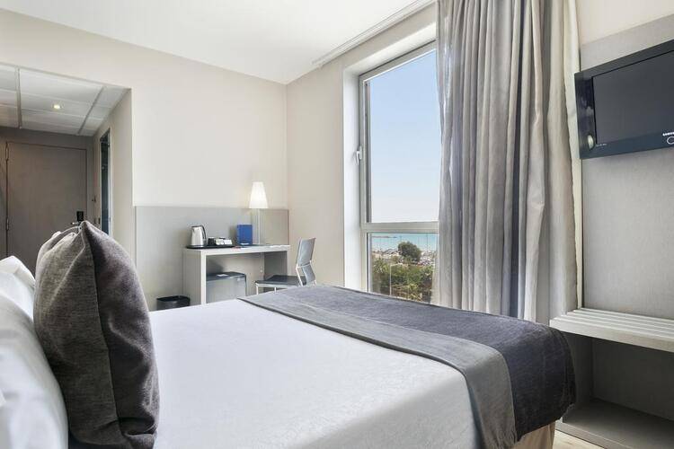 Best Front Maritim Hotel — фото 13