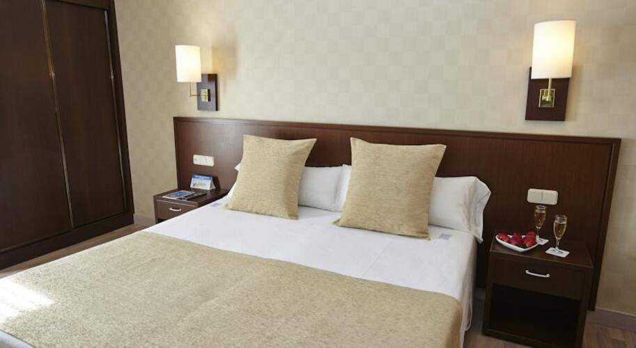 Hcc Taber Hotel
