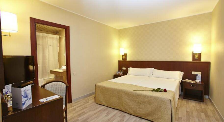 Hcc Taber Hotel
