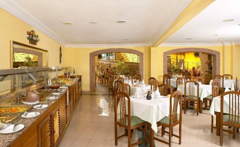La Carabela Hotel