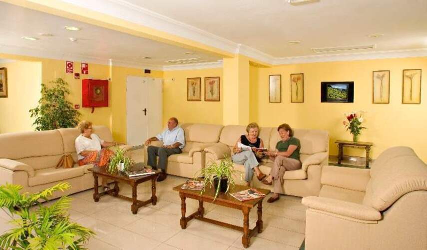 La Carabela Hotel