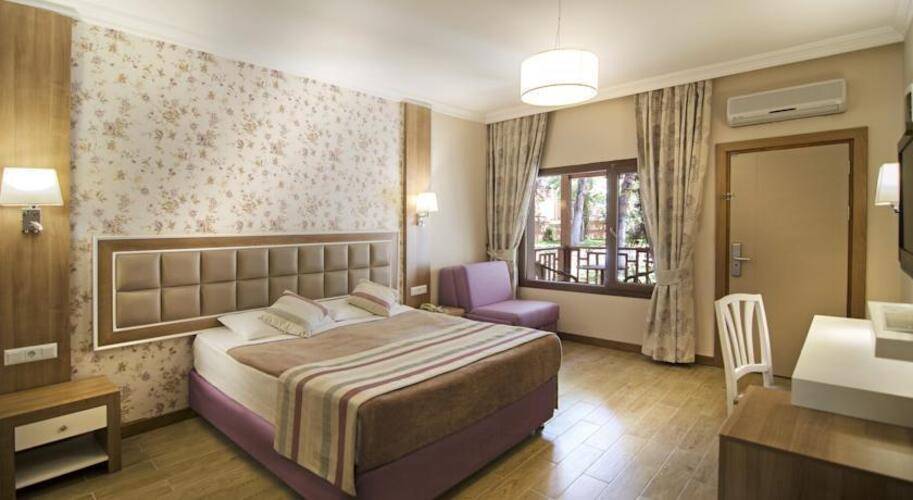 Majesty Club Kustur Hotel