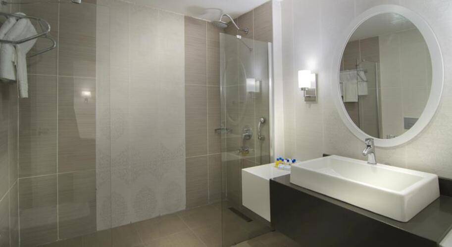 Majesty Club Kustur Hotel