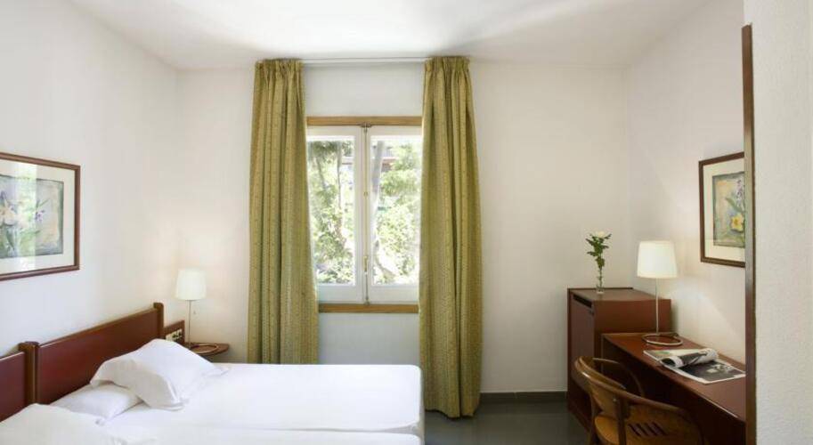 Casual Colours Barcelona (Ex. Medium Prisma Hotel) — фото 10