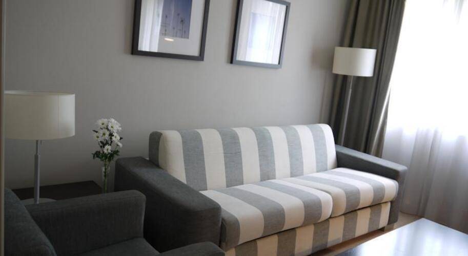 Casual Colours Barcelona (Ex. Medium Prisma Hotel) — фото 20