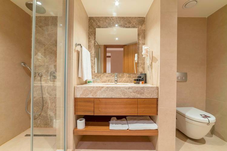 Ramada Resort By Wyndham Kusadasi & Golf
