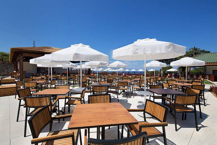 Ramada Resort By Wyndham Kusadasi & Golf