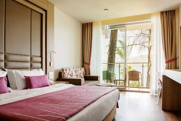 Orka Lotus Beach Hotel