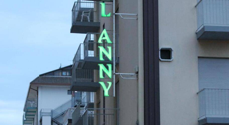 Anny Hotel