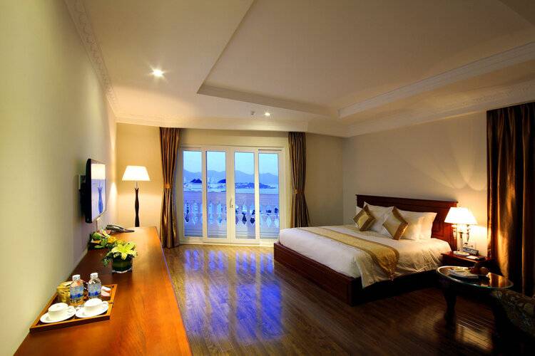 Nha Trang Palace Hotel
