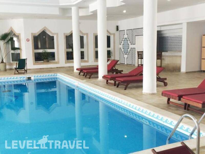 Фотография La Couronne Hotel
