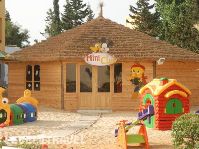 Фотография La Couronne Hotel