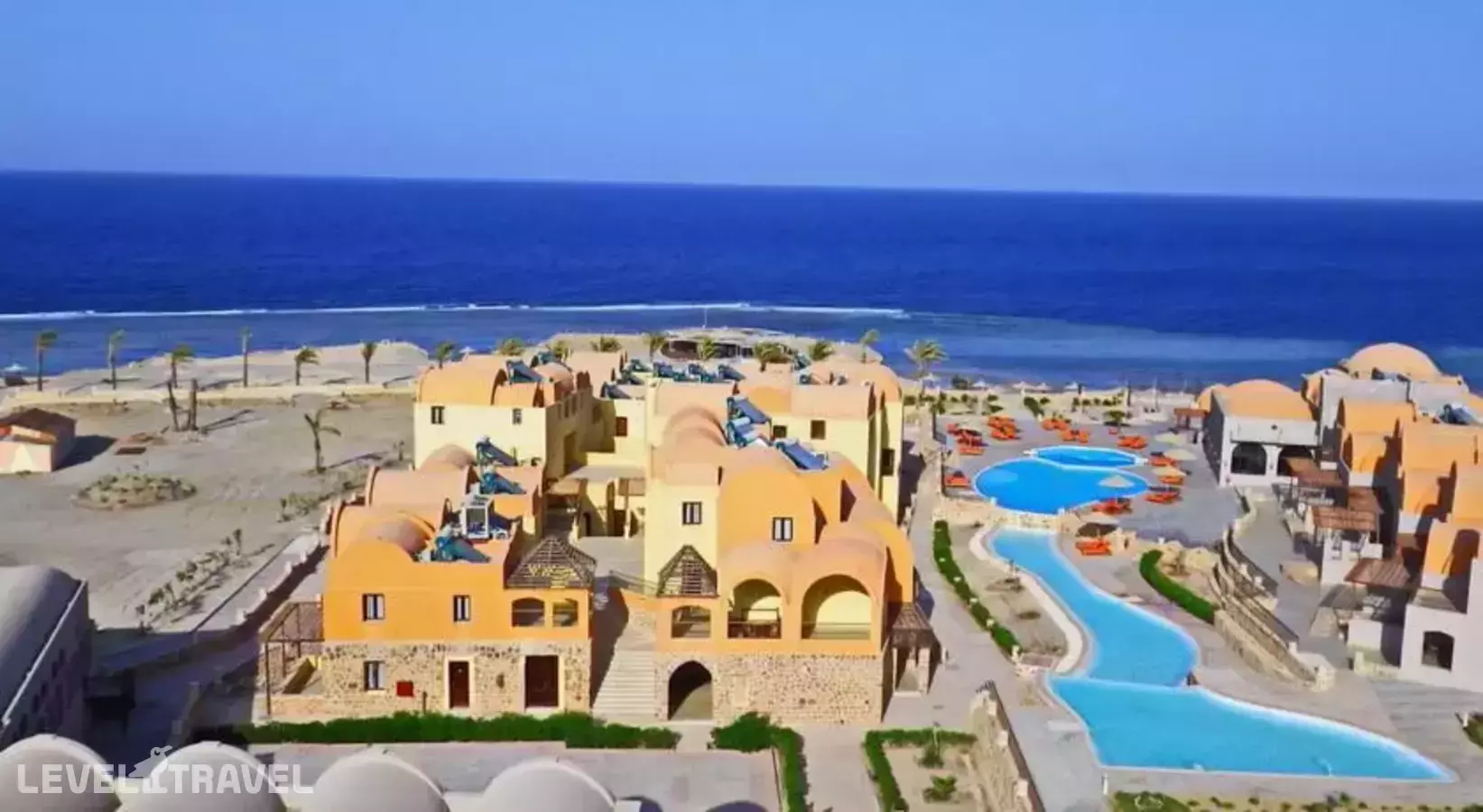 Rohanou Beach Resort