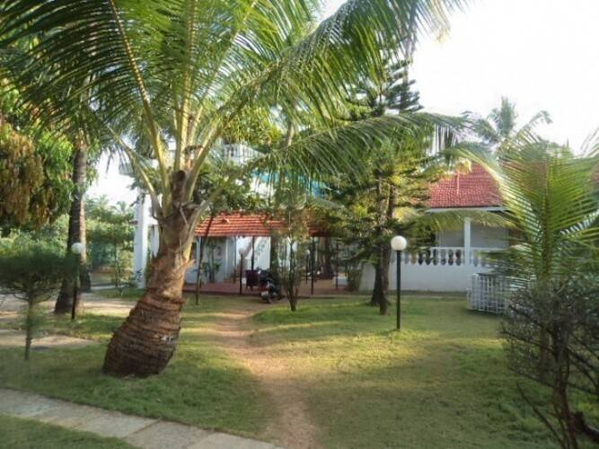 Mandrem Beach Resort