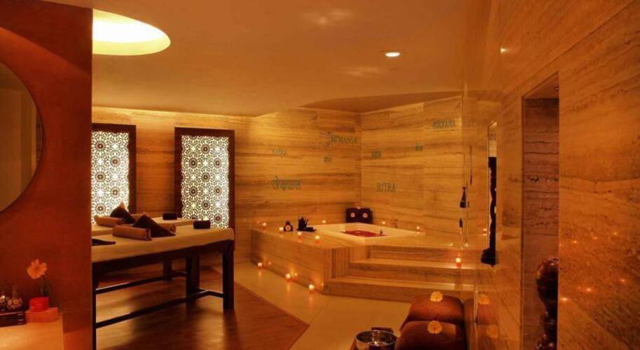 The Metropolitan Hotel & Spa