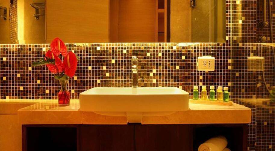 The Metropolitan Hotel & Spa