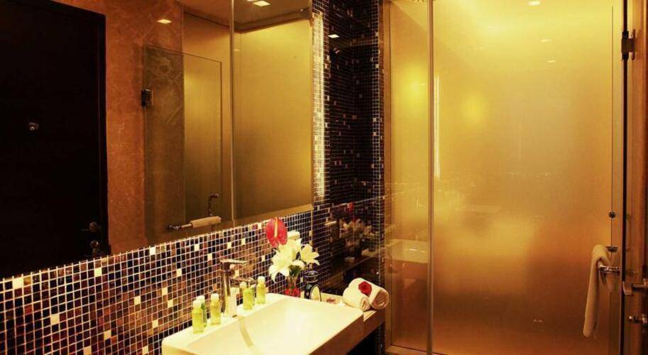 The Metropolitan Hotel & Spa