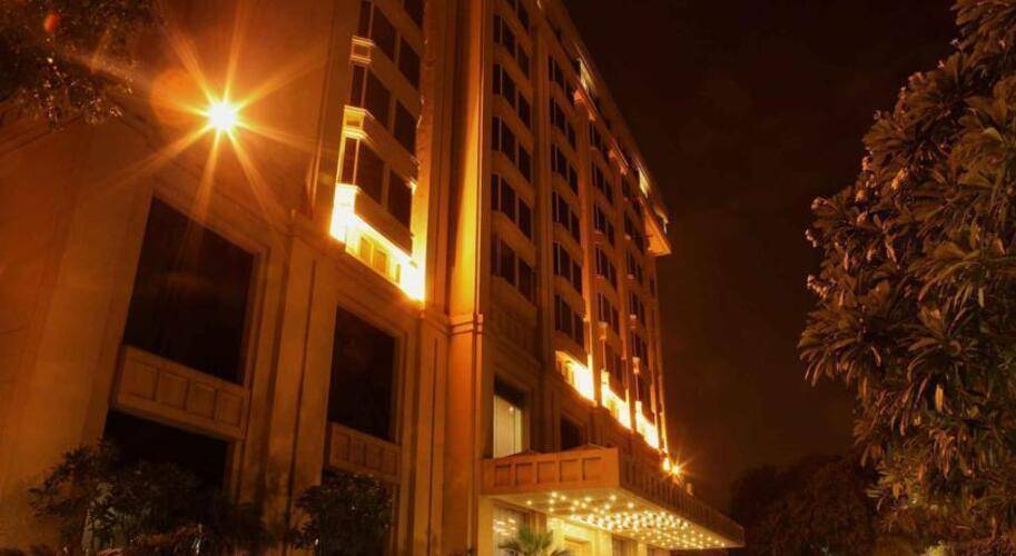 The Metropolitan Hotel & Spa