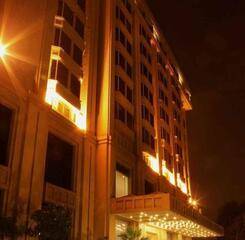$item['hotel']['name']