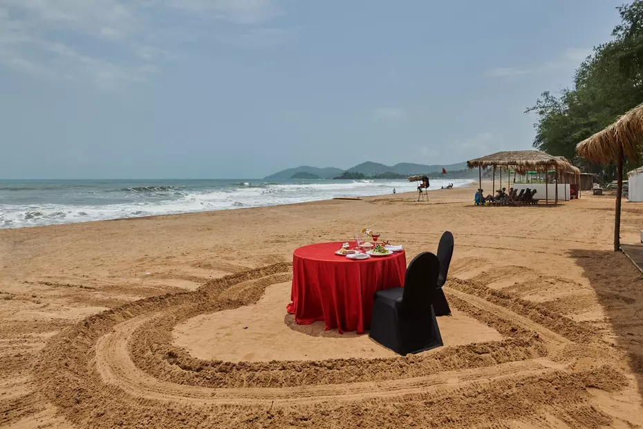The Lalit Golf & Spa Resort