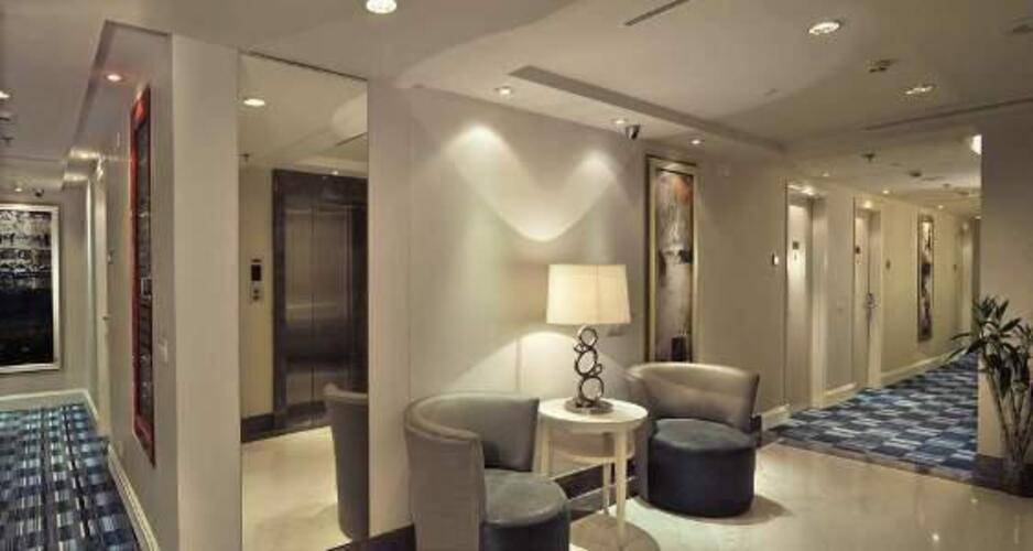 The Ashtan Sarovar Portico Hotel