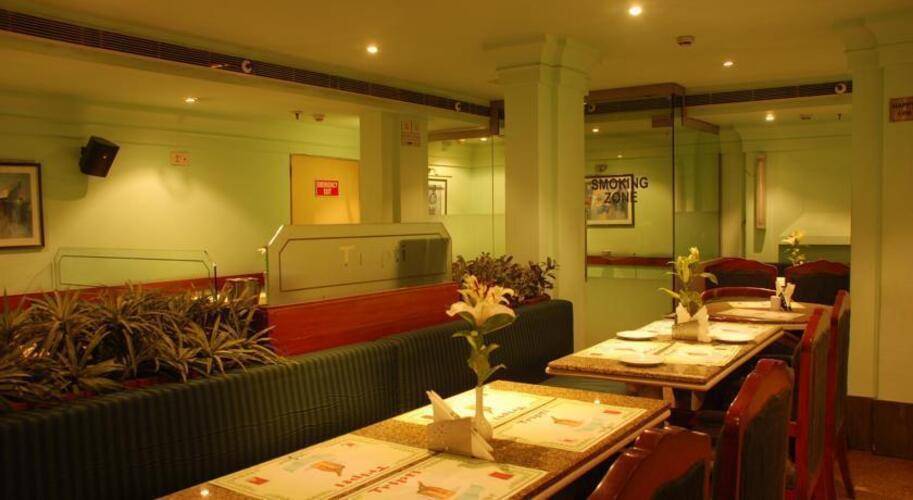Shanti Palace Hotel