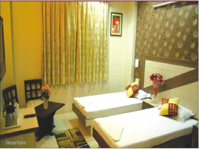 Rockwell Plaza Hotel