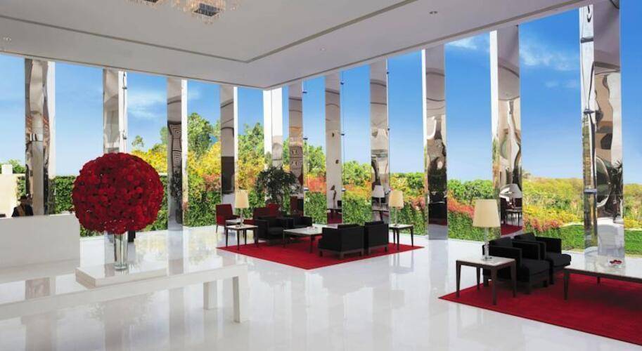 The Oberoi Gurgaon Hotel
