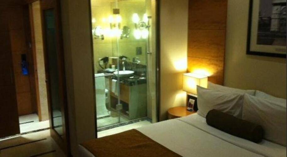 Radisson Blu Marina Hotel Connaught Place