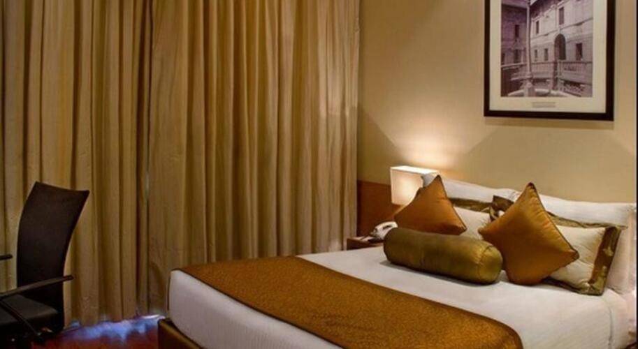 Radisson Blu Marina Hotel Connaught Place