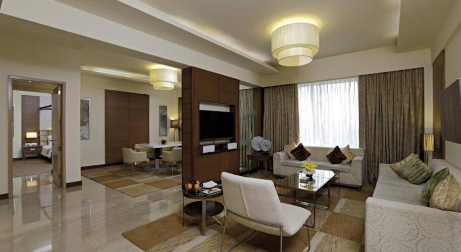 Radisoon Blu Hotel Greater Noida