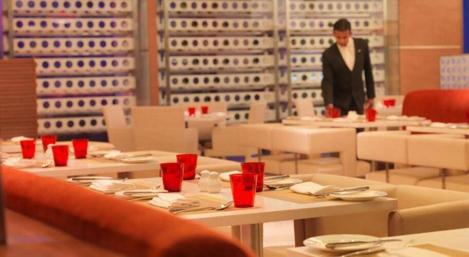 Radisoon Blu Hotel Greater Noida