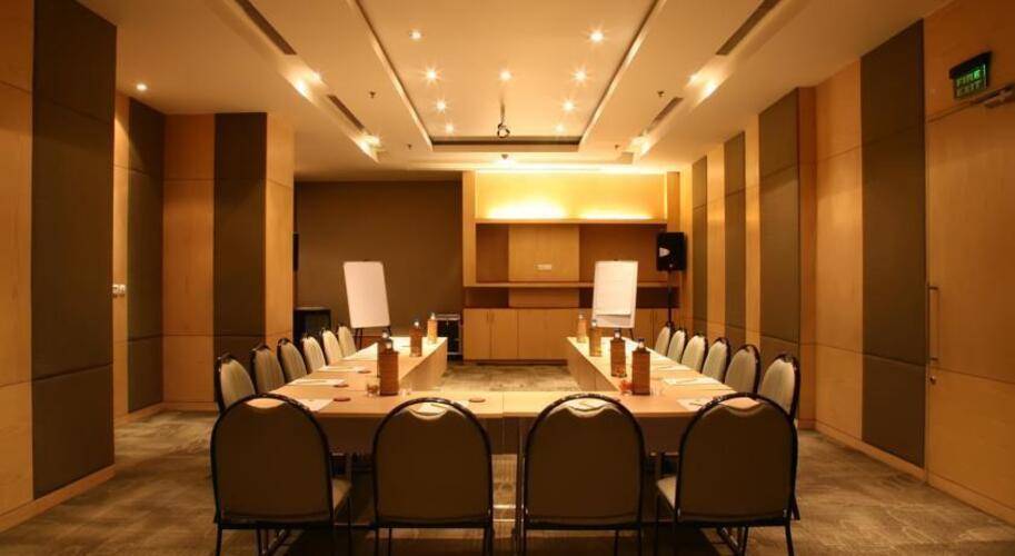 Ibis Gurgaon Hotel