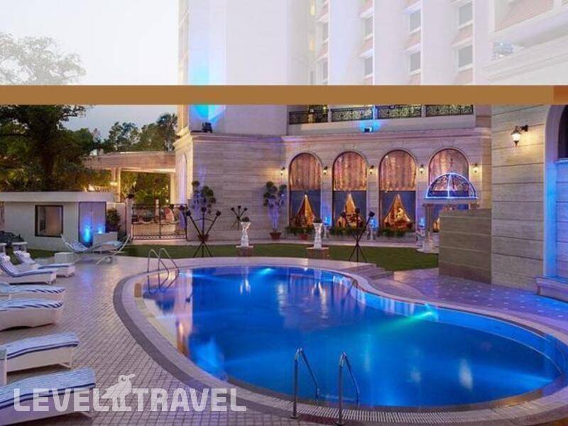 Фотография Royal Plaza Hotel Фотография Royal Plaza Hotel