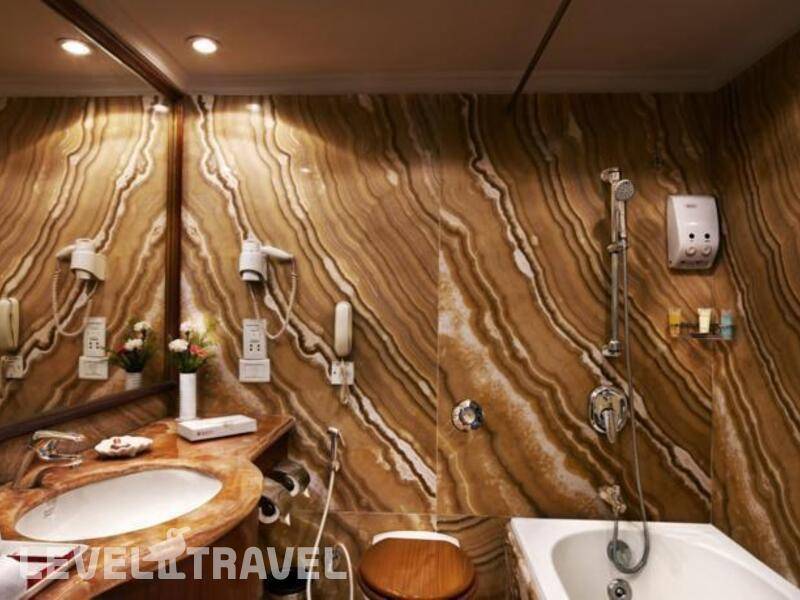 Фотография Royal Plaza Hotel Фотография Royal Plaza Hotel