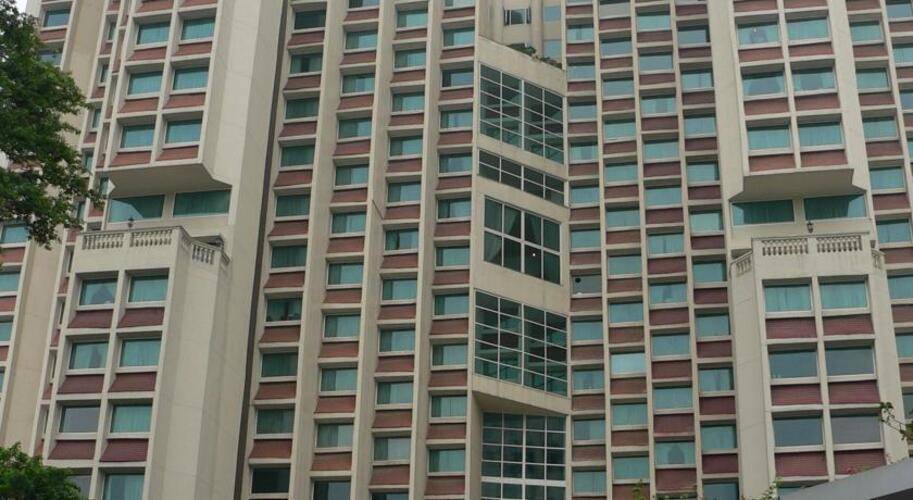 Royal Plaza Hotel