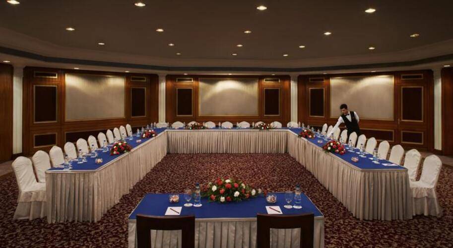 Royal Plaza Hotel