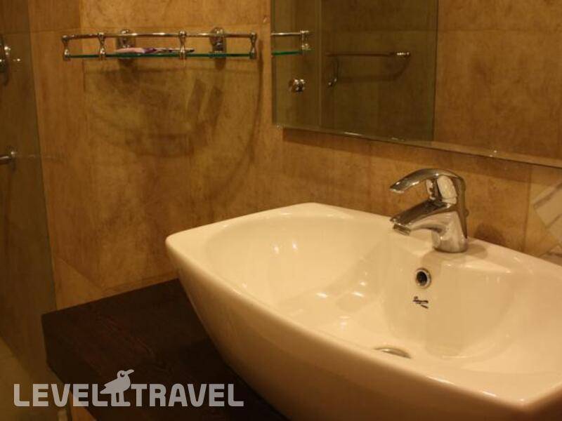 Фотография Apra International Hotel
