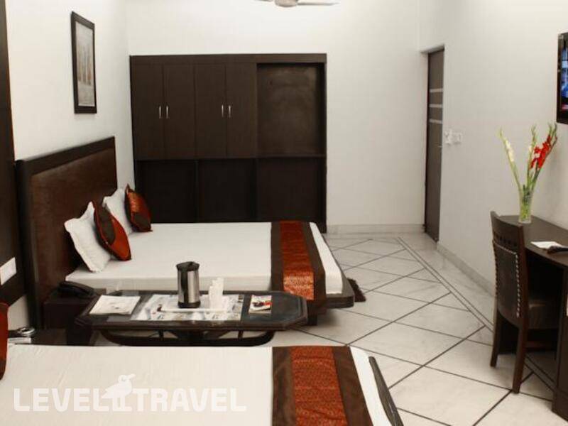 Фотография Apra International Hotel Фотография Apra International Hotel