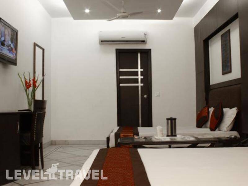 Фотография Apra International Hotel Фотография Apra International Hotel