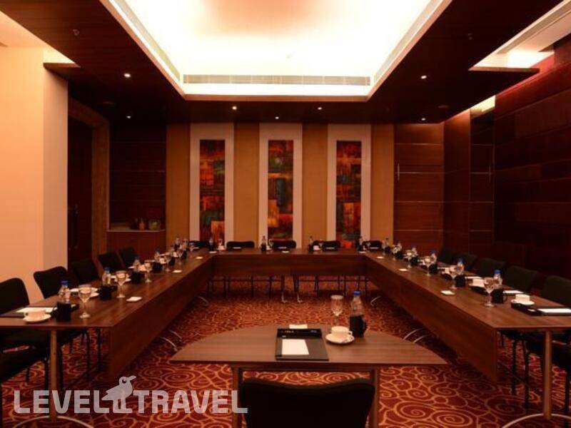 Фотография Golden Tulip Gurgaon Udyog Vihar Hotel