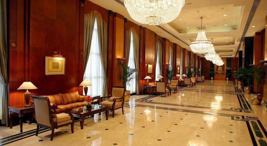 Eros Hotel