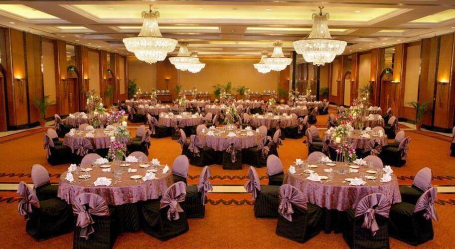 Eros Hotel
