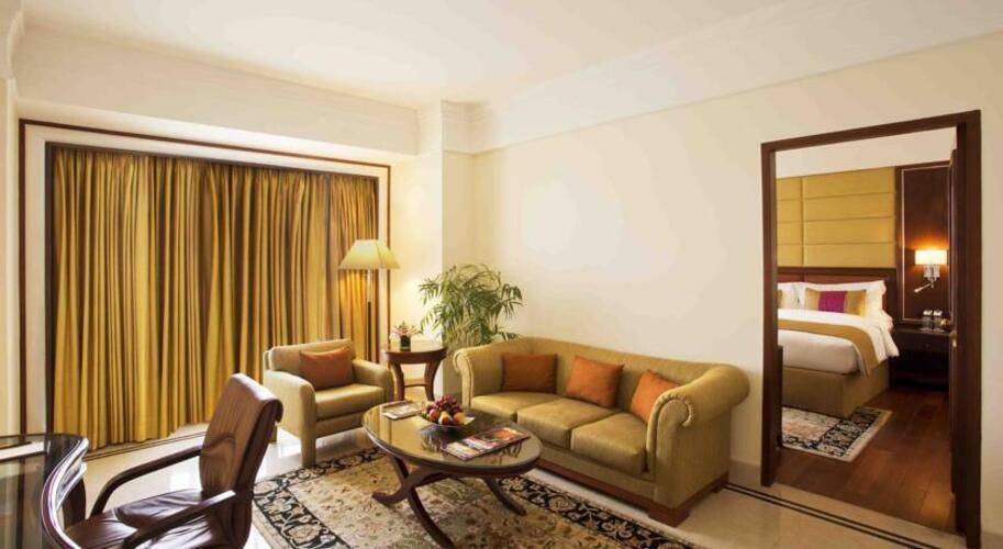 Eros Hotel